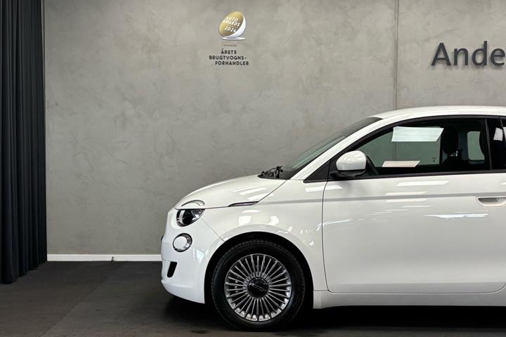 undefined Fiat 500e fra 2023