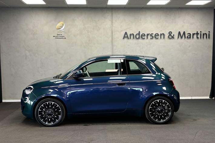 Sort Fiat 500e fra 2023