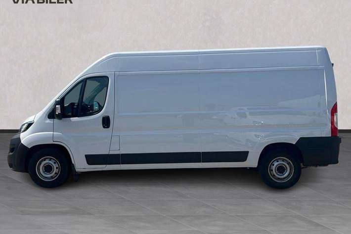 Hvid Fiat Ducato fra 2022