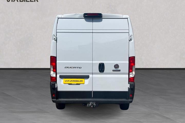 Hvid Fiat Ducato fra 2022