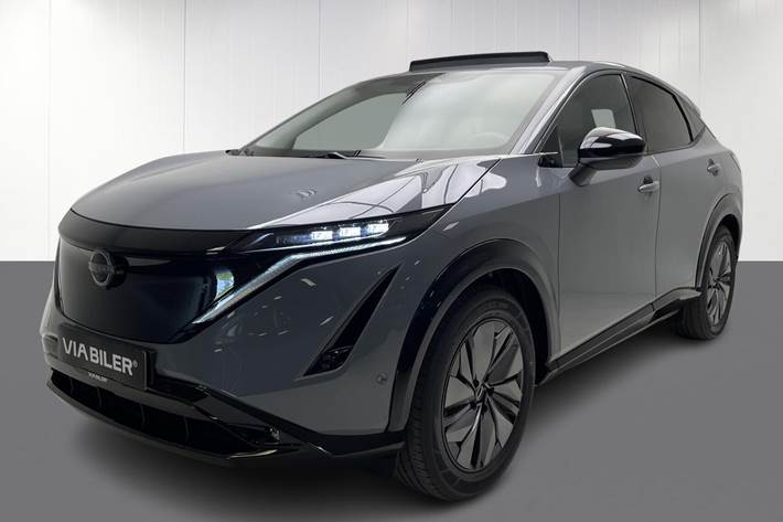 Grå Nissan Ariya fra 2026