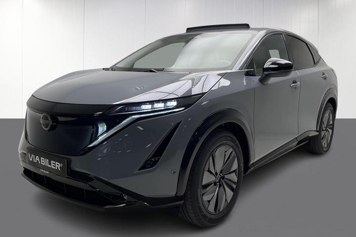 Grå Nissan Ariya fra 2026 set udefra