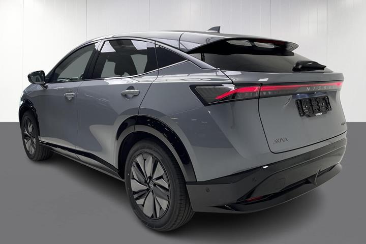 Grå Nissan Ariya fra 2026