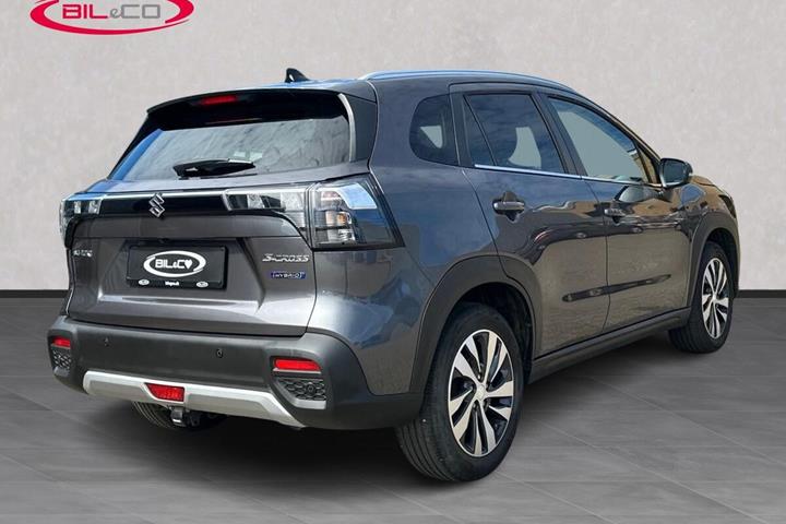 Sort Suzuki S-Cross fra 2023