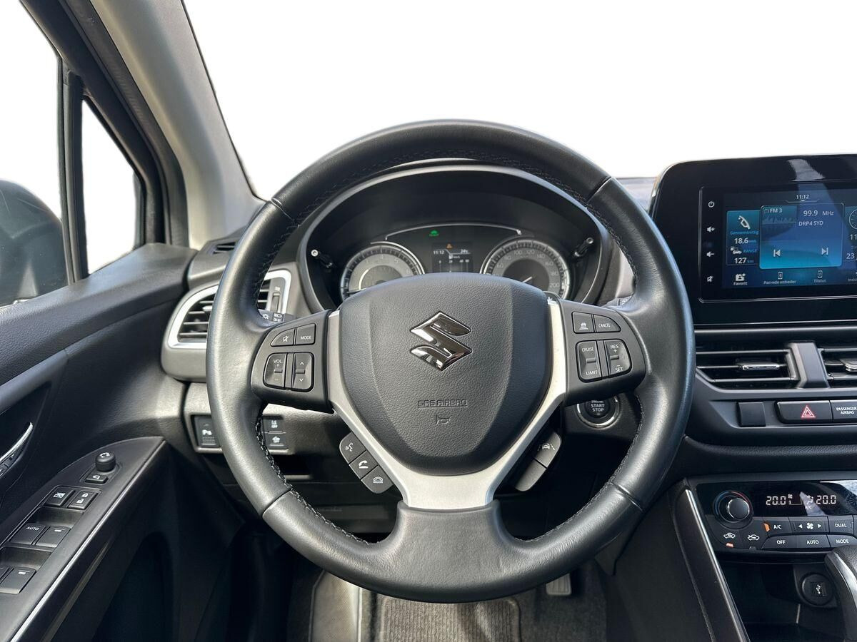 Sort Suzuki S-Cross fra 2023