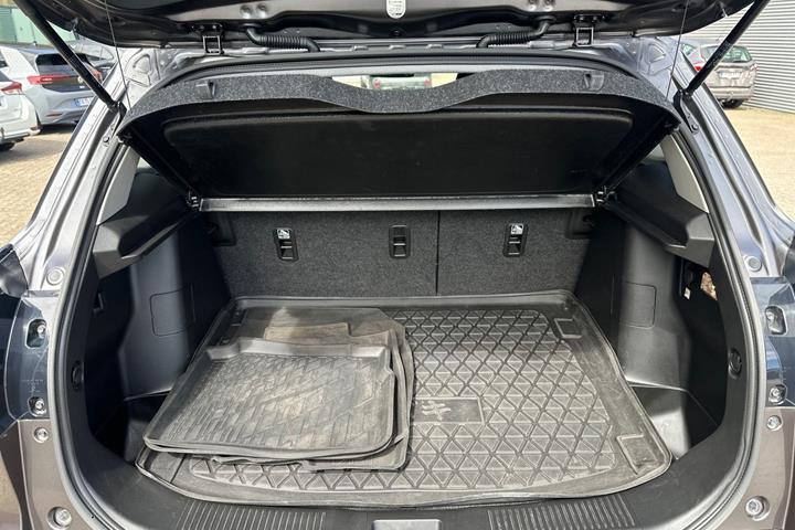 Sort Suzuki S-Cross fra 2023