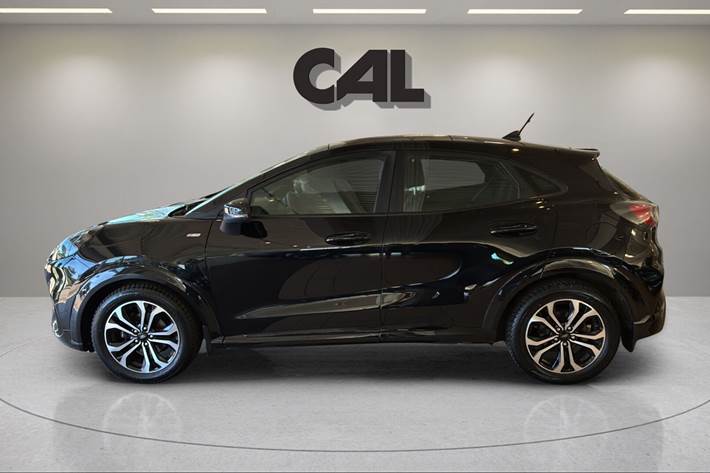 Sort Ford Puma fra 2020
