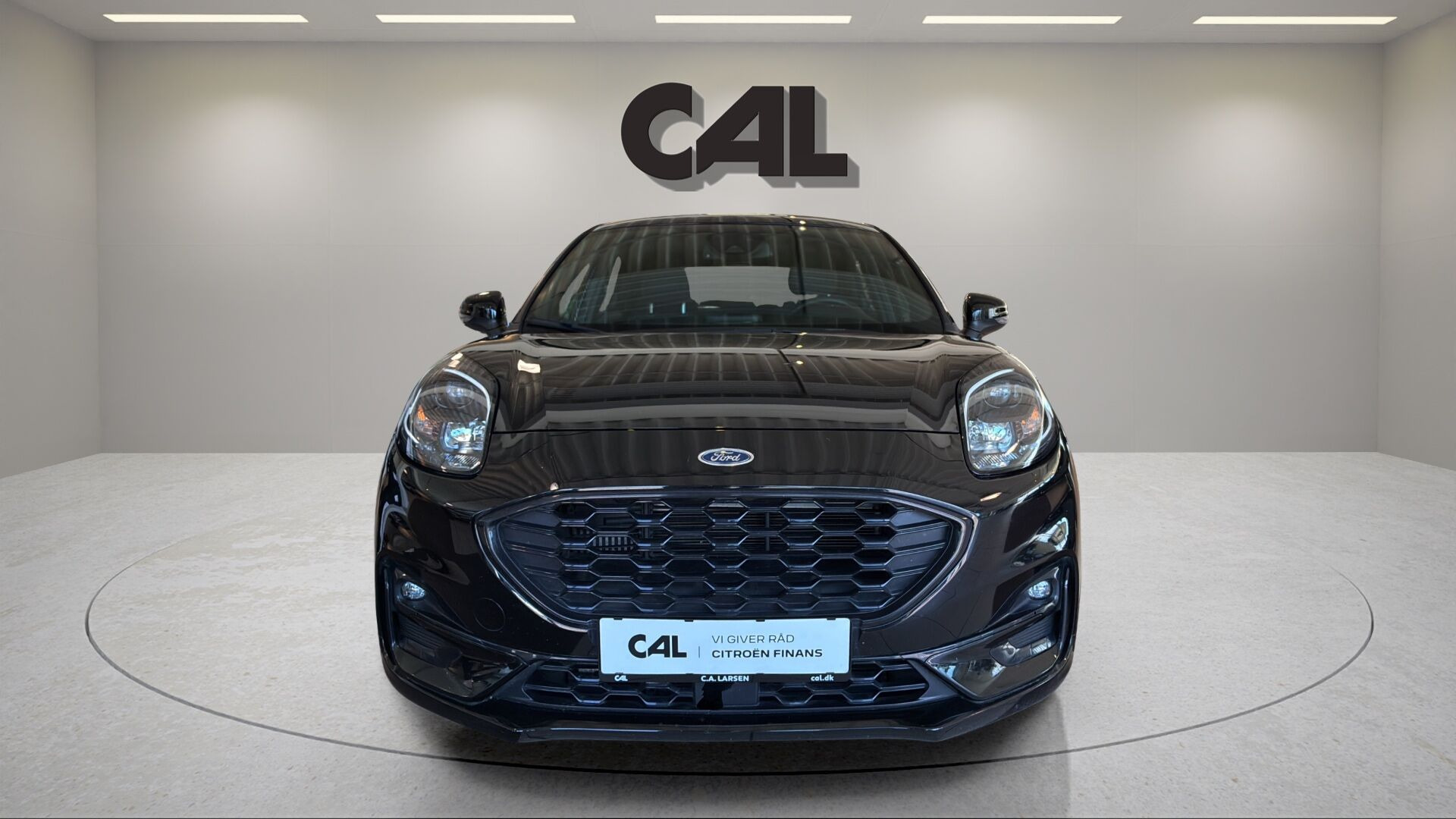 Sort Ford Puma fra 2020
