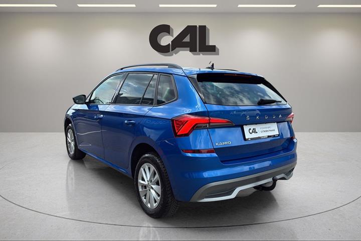 Blå Skoda Kamiq fra 2023