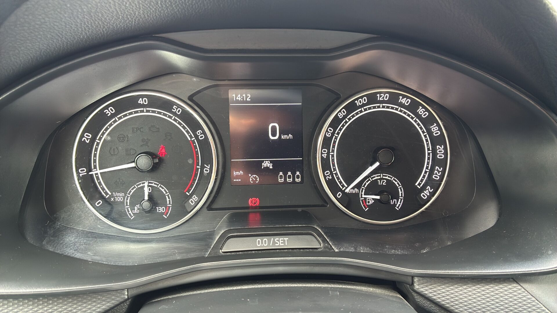 Blå Skoda Kamiq fra 2023