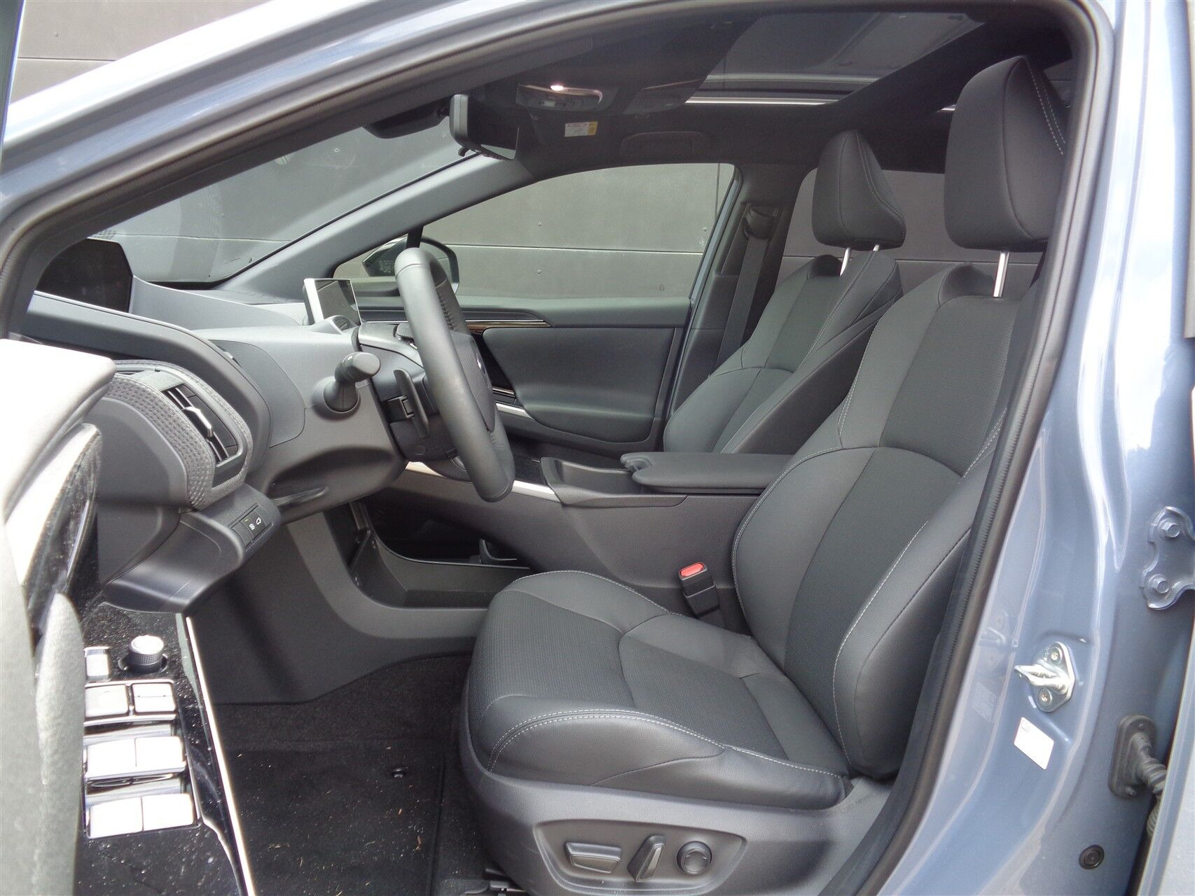 Subaru Solterra 72.6 kWh AWD, 218ps, 2025