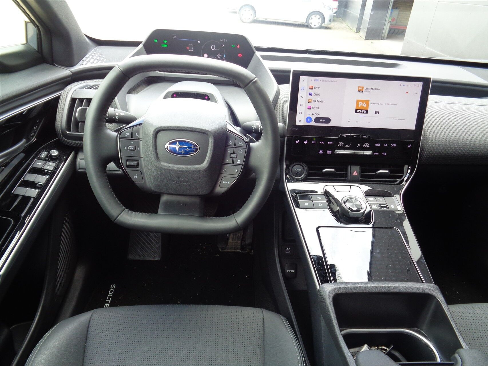 Subaru Solterra 72.6 kWh AWD, 218ps, 2025