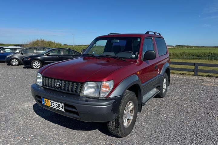 undefined Toyota Landcruiser GX90 fra 1998 set udefra