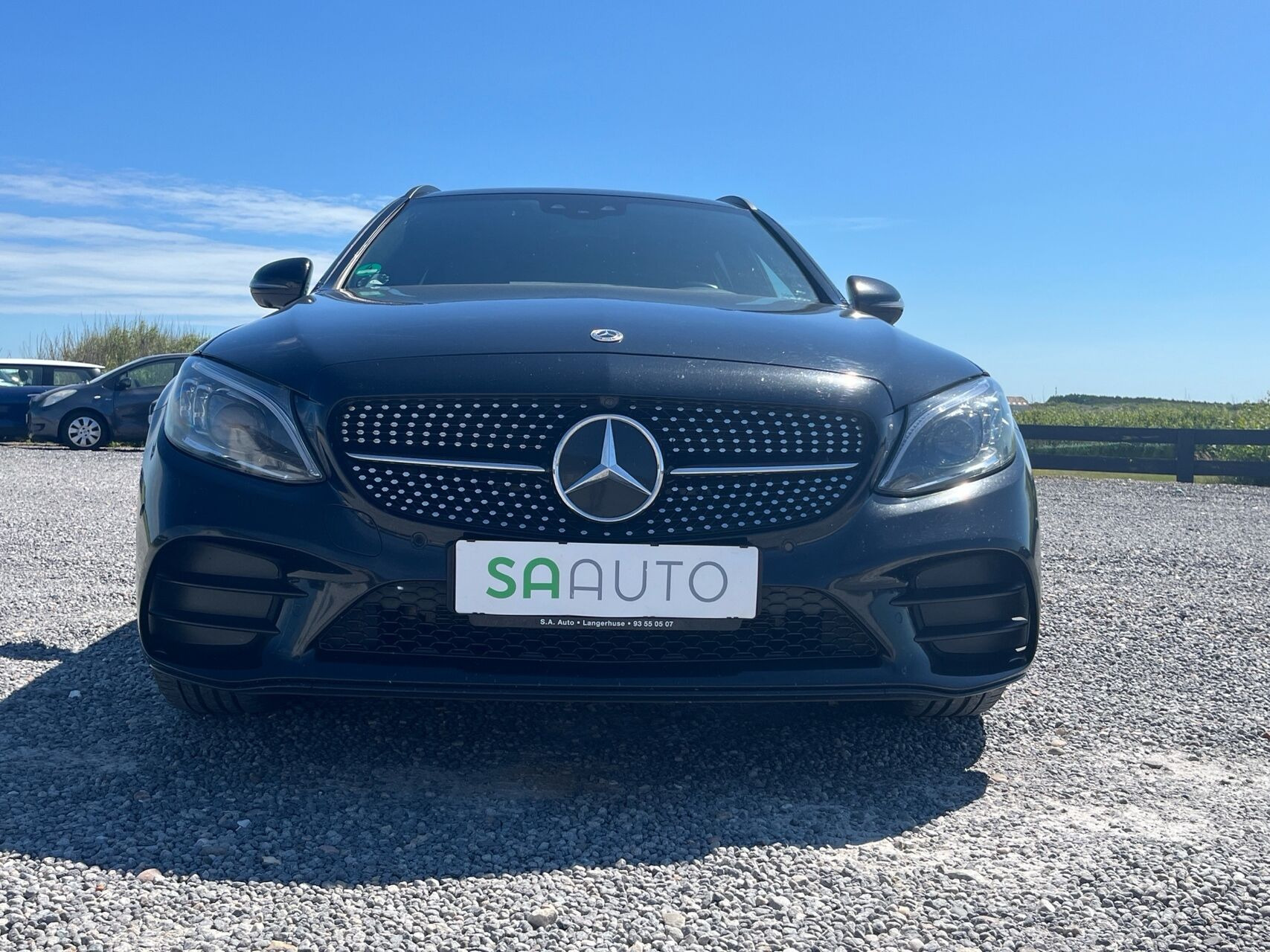 Sort Mercedes C300 de fra 2020