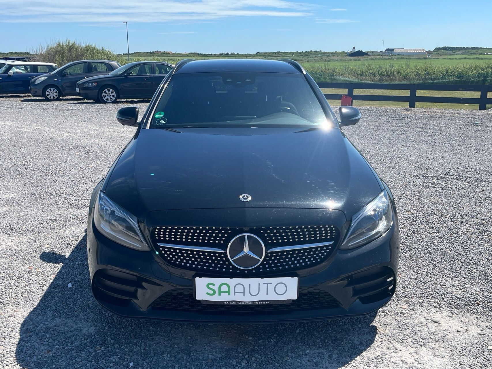 Sort Mercedes C300 de fra 2020