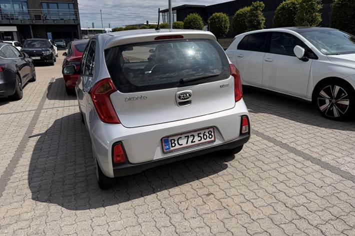 undefined Kia Picanto fra 2016