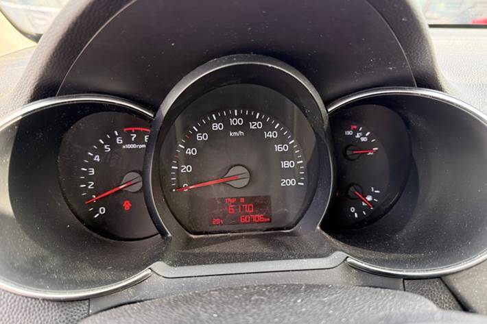 undefined Kia Picanto fra 2016