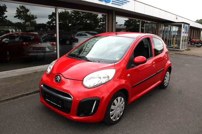 Rød Citroën C1 fra 2013