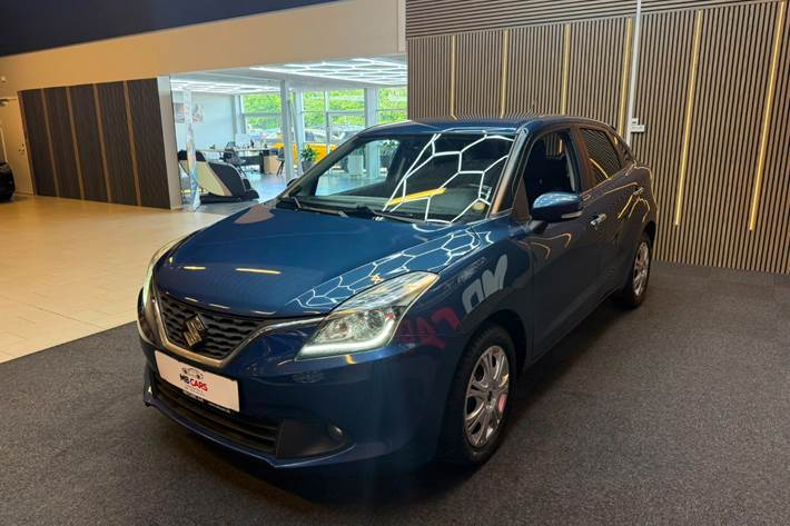 Blå Suzuki Baleno fra 2016