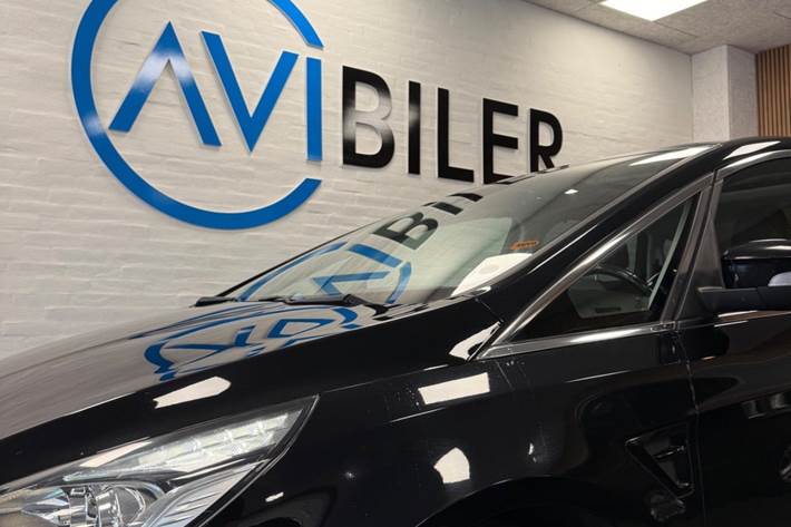 Sort Ford S-MAX fra 2018