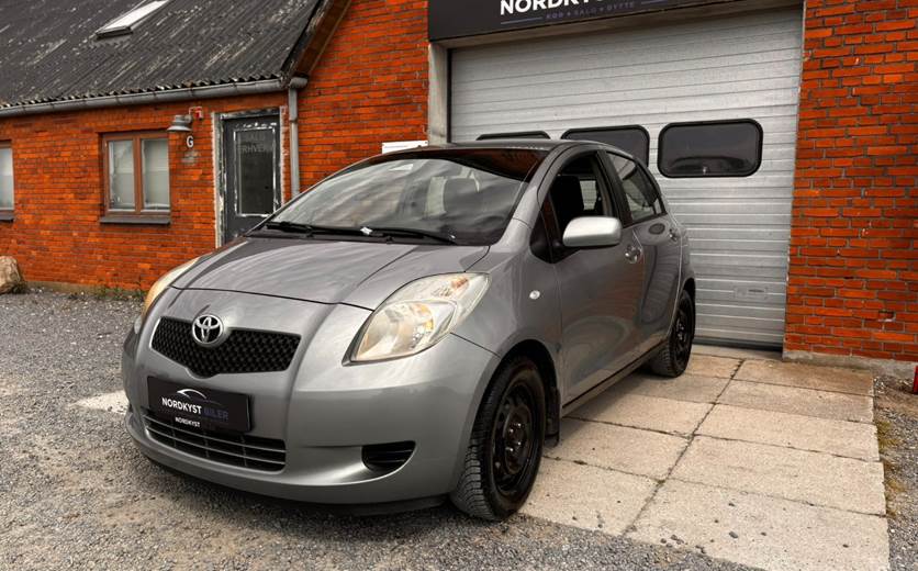 Toyota Yaris 1,3 Luna M/M