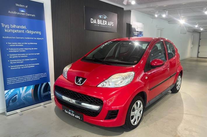 undefined Peugeot 107 fra 2011