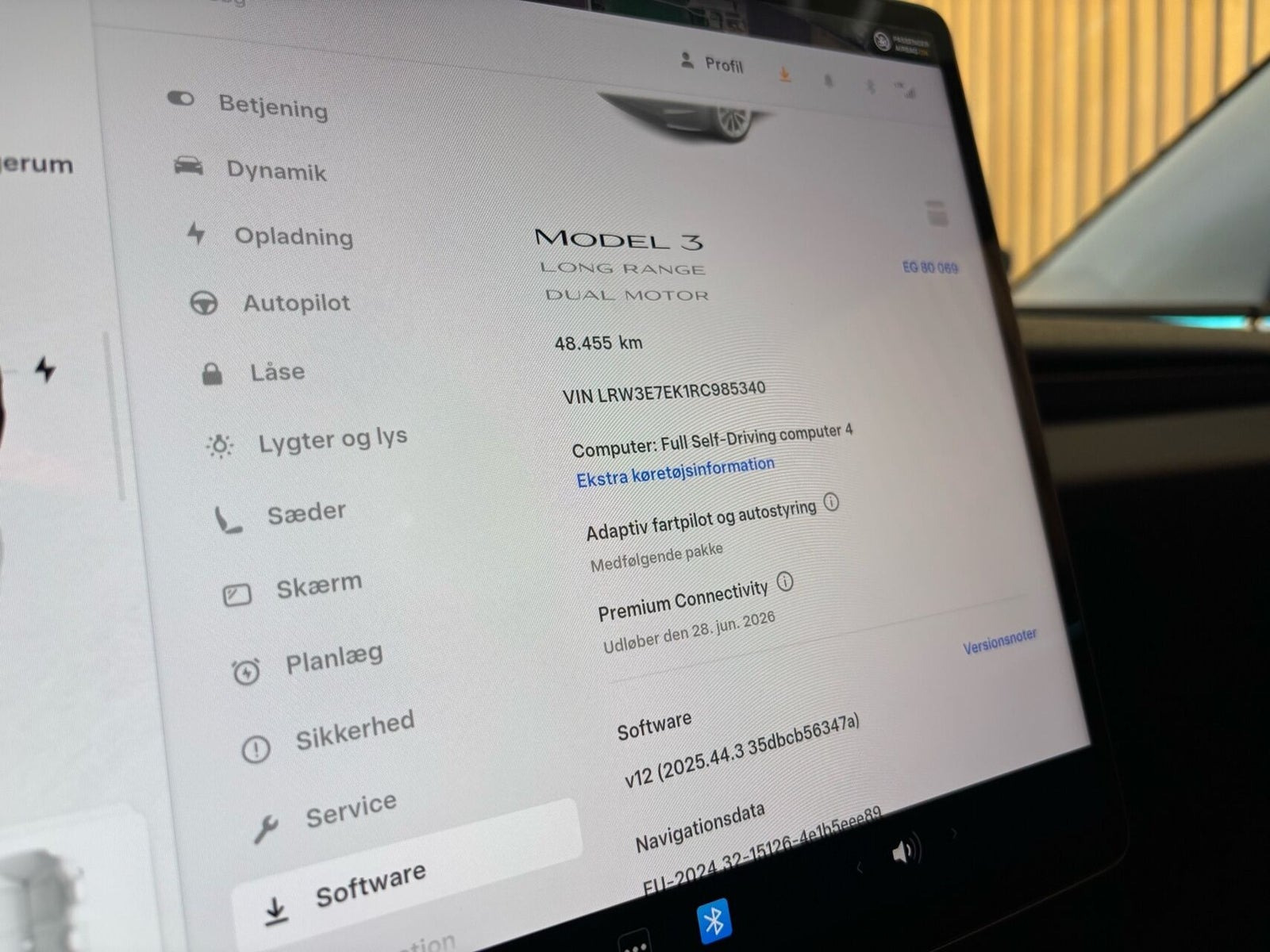 Sort Tesla Model 3 fra 2024