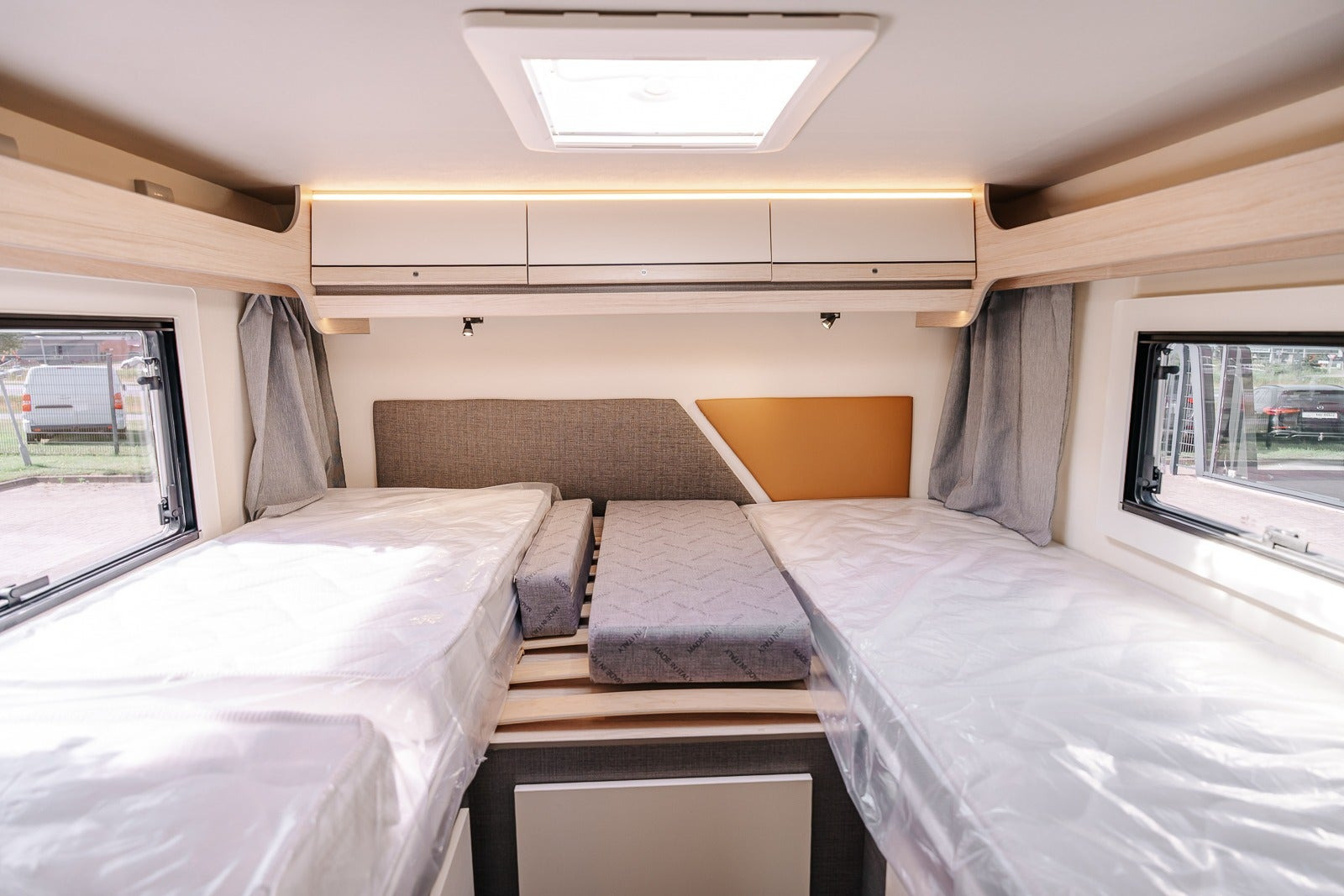 Hvid Ahorn Camp A690 fra 2025