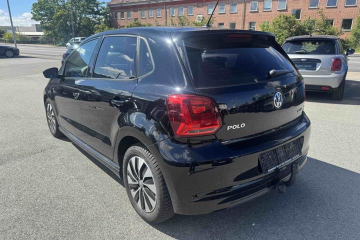 Sort VW Polo fra 2017