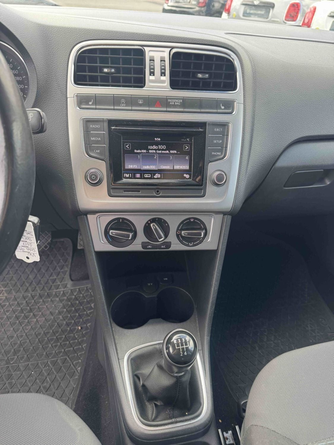 Sort VW Polo fra 2017