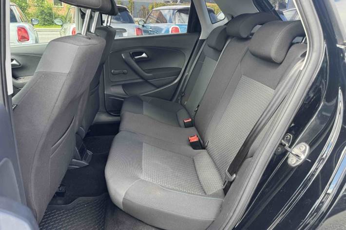 Sort VW Polo fra 2017