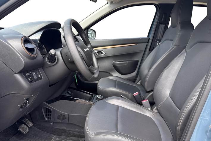 Blå Dacia Spring fra 2023