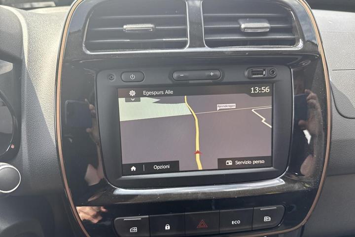 Blå Dacia Spring fra 2023