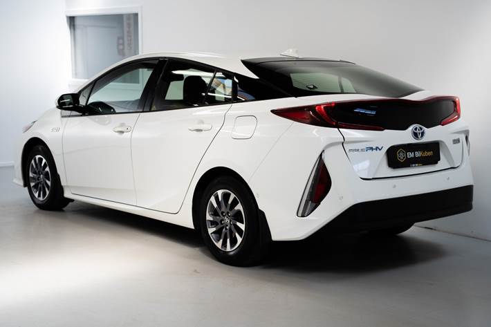 undefined Toyota Prius fra 2020