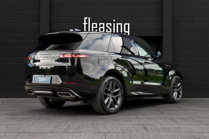 Sort Land Rover Range Rover sport fra 2024