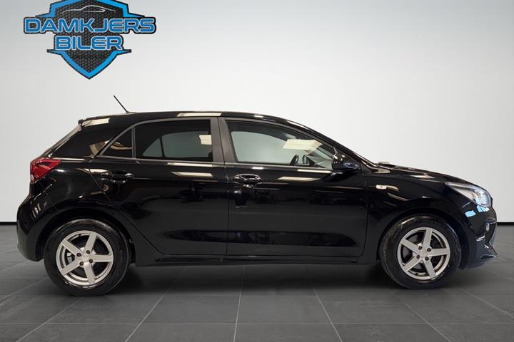 Sort Kia Rio fra 2019