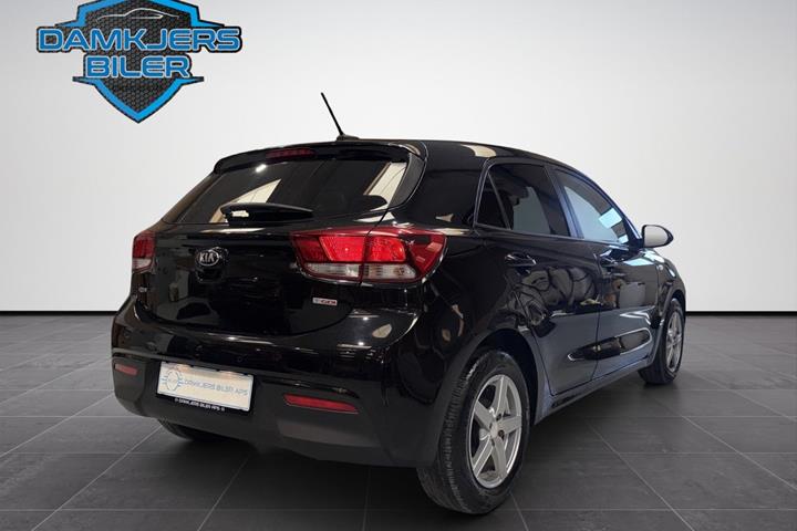 Sort Kia Rio fra 2019