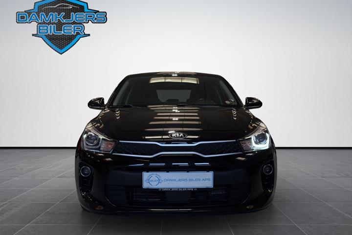 Sort Kia Rio fra 2019