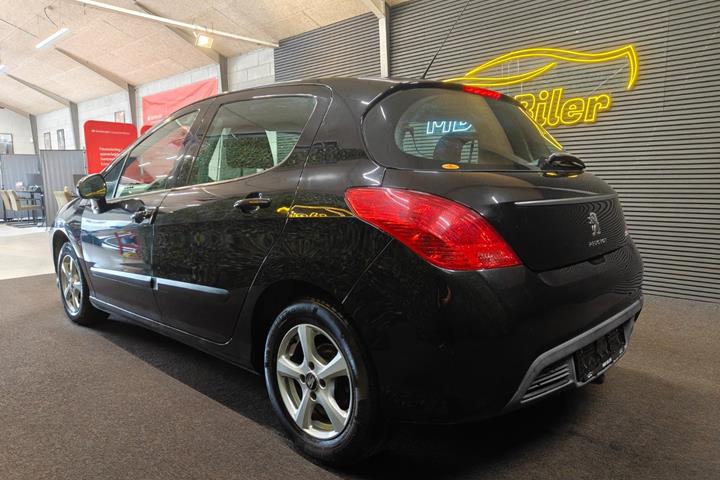 undefined Peugeot 308 fra 2010