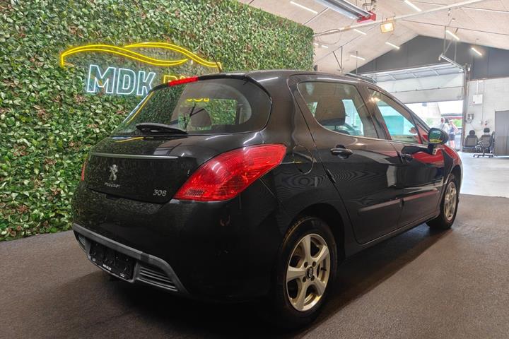 undefined Peugeot 308 fra 2010
