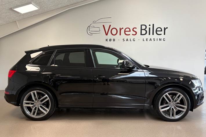 Sort Audi SQ5 fra 2016