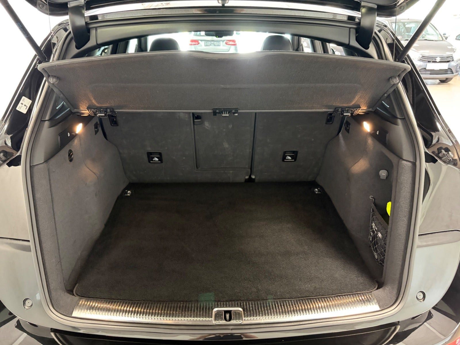 Sort Audi SQ5 fra 2016