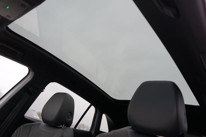 Sølv VW ID.4 fra 2025