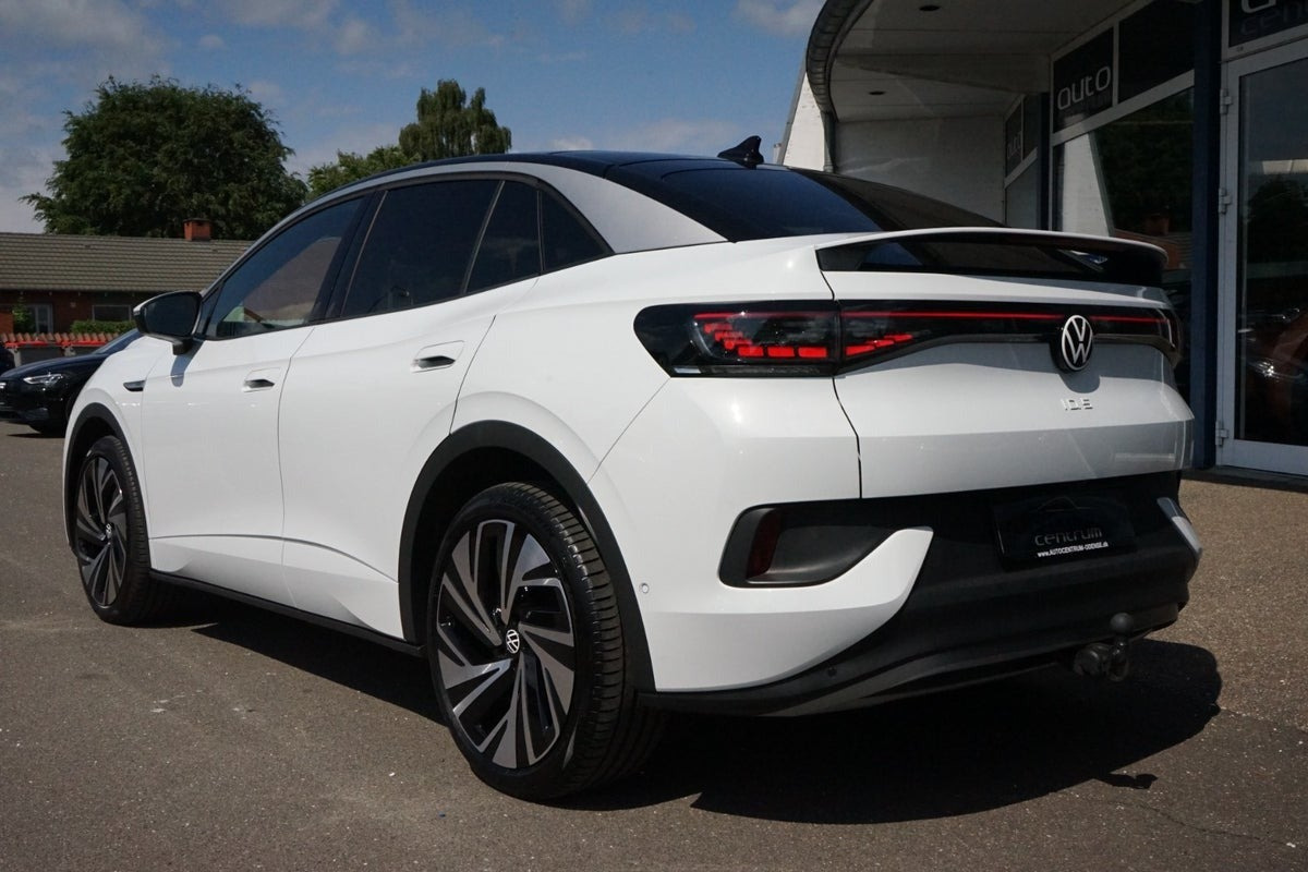 Hvid VW ID.5 fra 2023