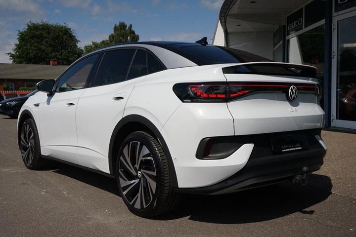 Hvid VW ID.5 fra 2023