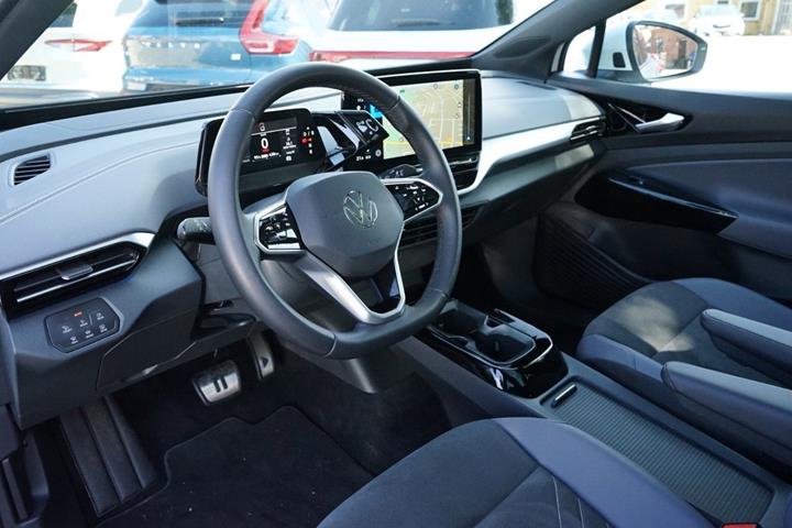 Hvid VW ID.5 fra 2023