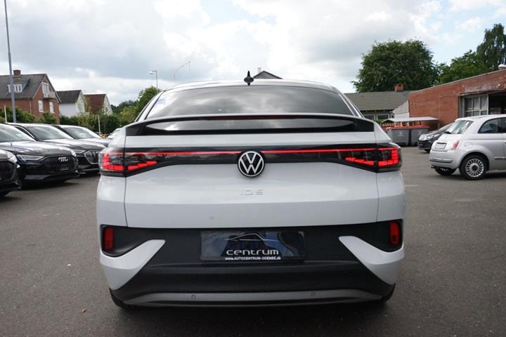 Hvid VW ID.5 fra 2023