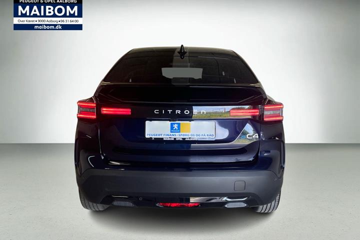 Blå Citroën ë-C4 fra 2025