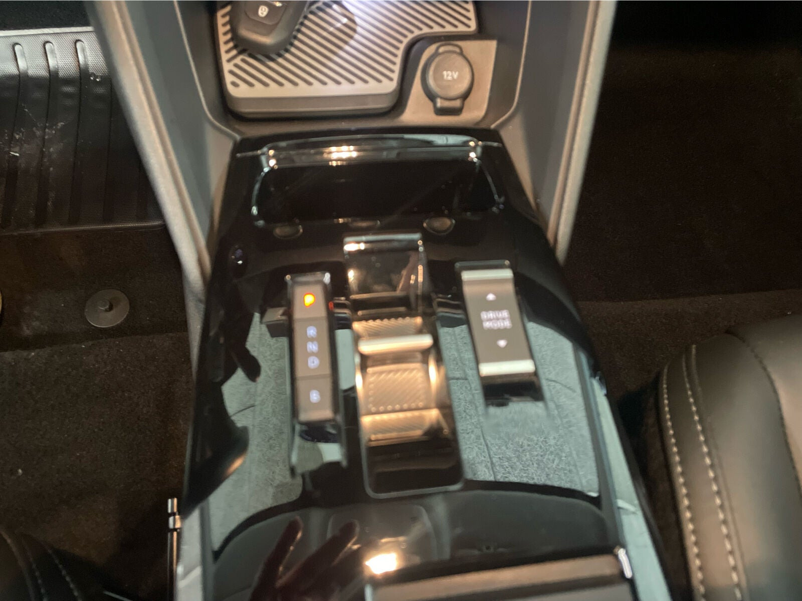 Blå Citroën ë-C4 fra 2025