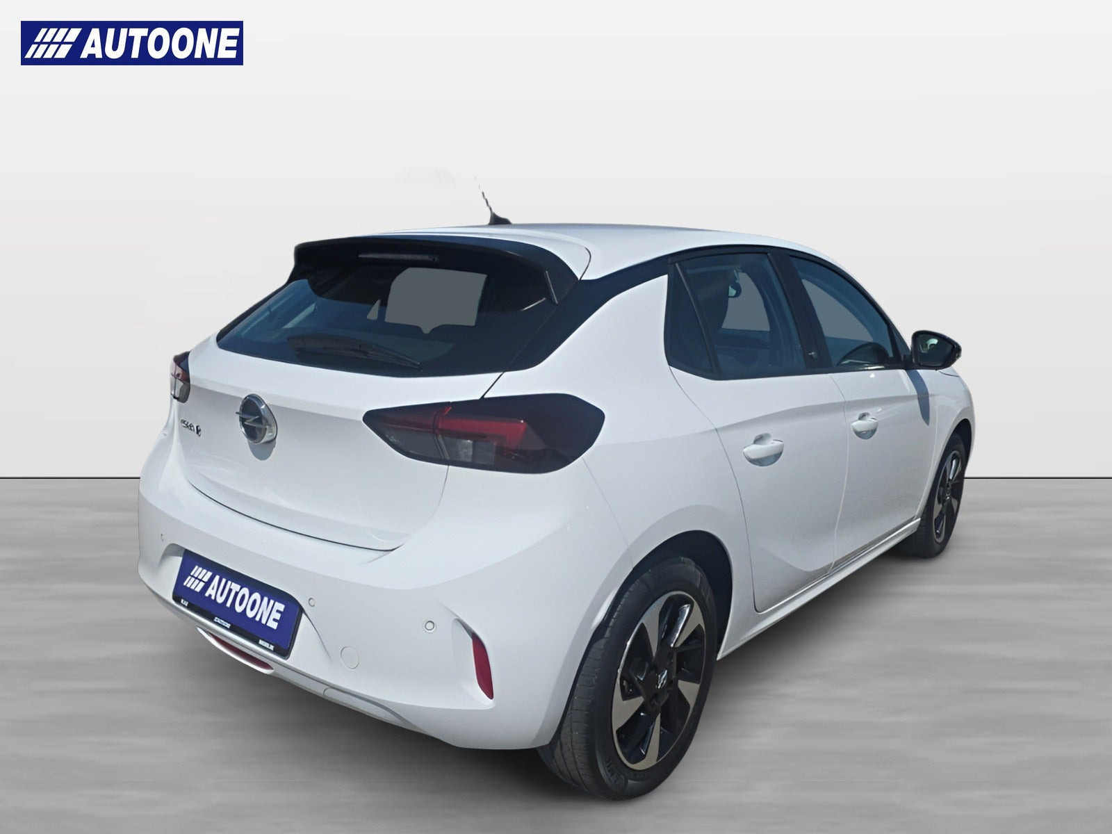 Hvid Opel Corsa-e fra 2021